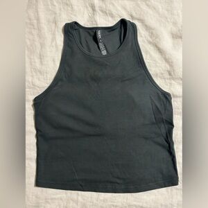 Vuori Pose Plyo Tank